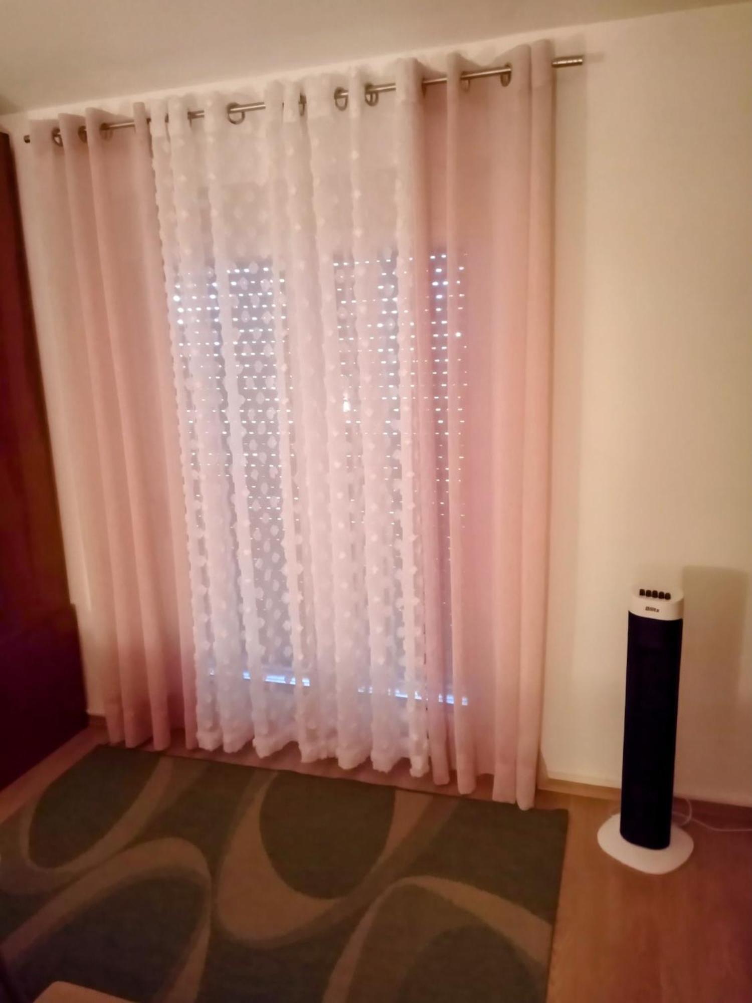 Apartmani Alma Пула Екстериор снимка