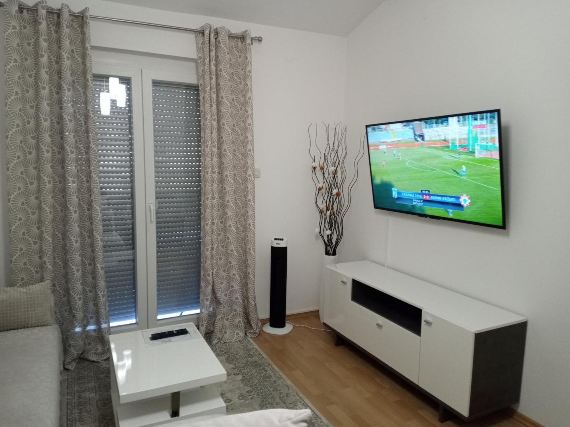 Apartmani Alma Пула Екстериор снимка